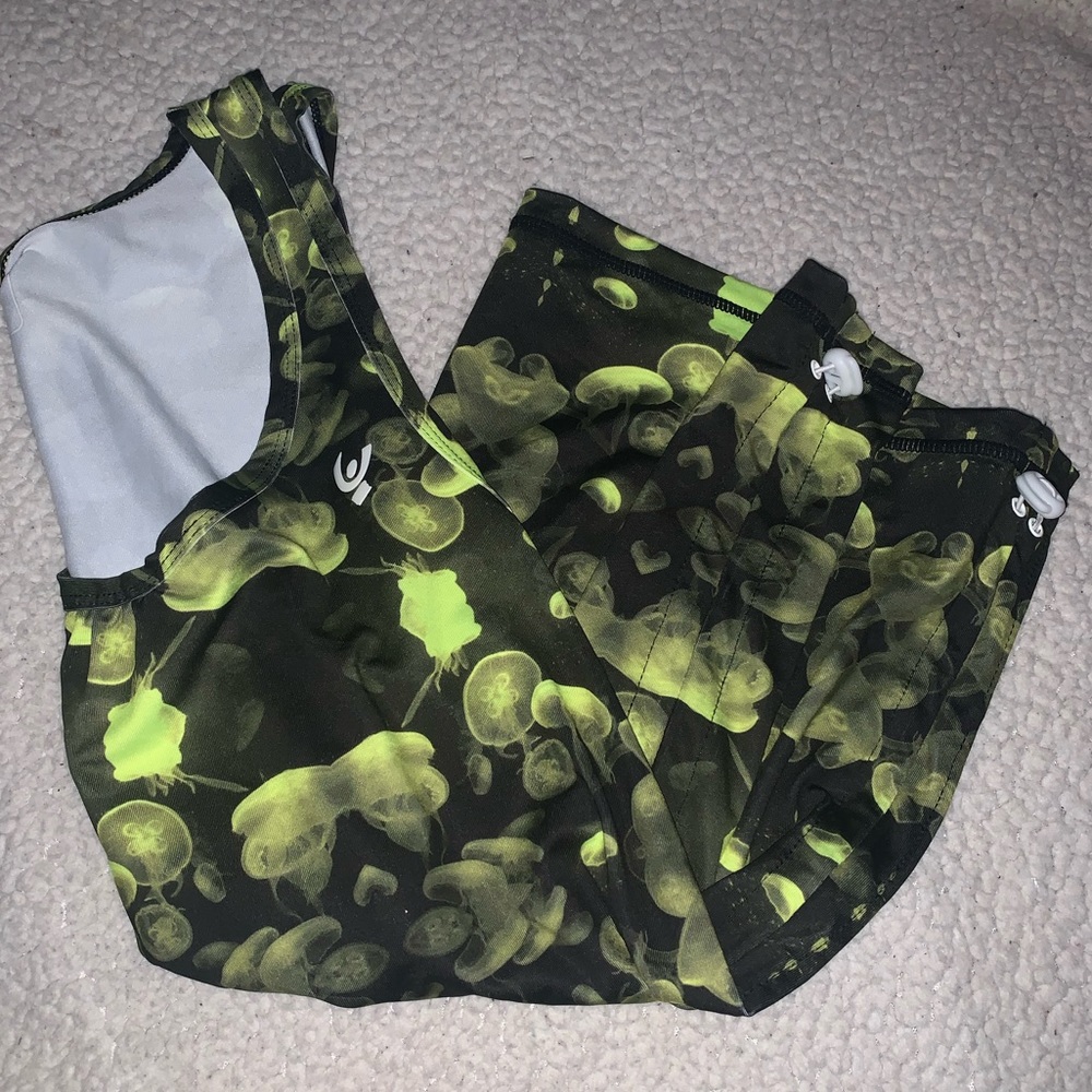 **** SOLD ***** Siz NWOT Freddy 🏋️♀️ shirt - Picture 1 of 4